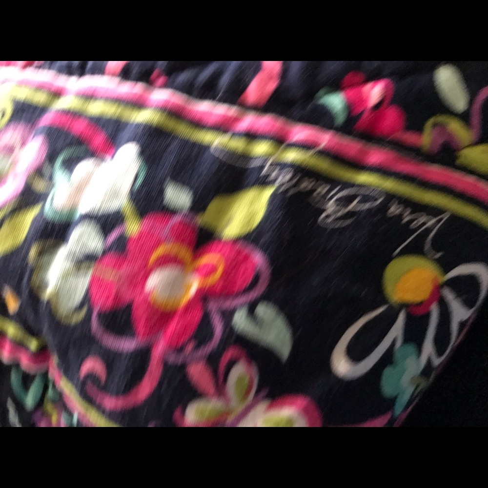 Vera Bradley Weekender - Picture 5 of 7